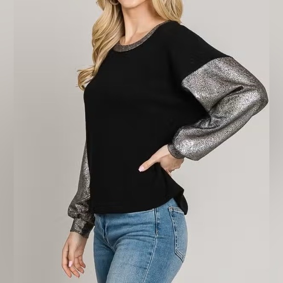 Cracked Metallic Long Sleeve Stretch Knit Top in Black - Picture 8 of 11